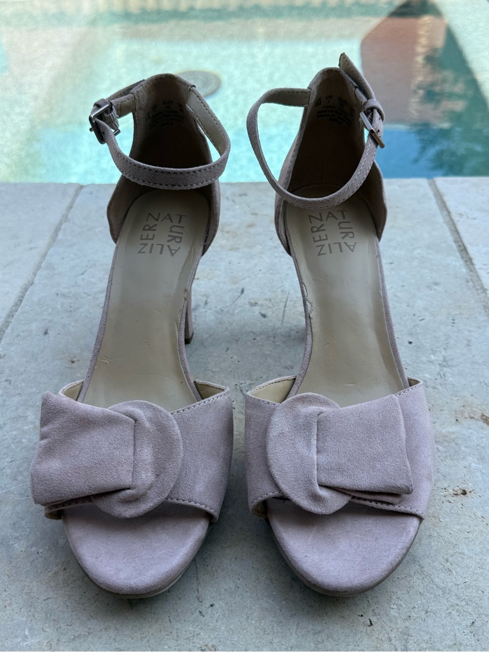 Naturalizer Women's Beige Suede Ankle Strap Sandals Sz 9